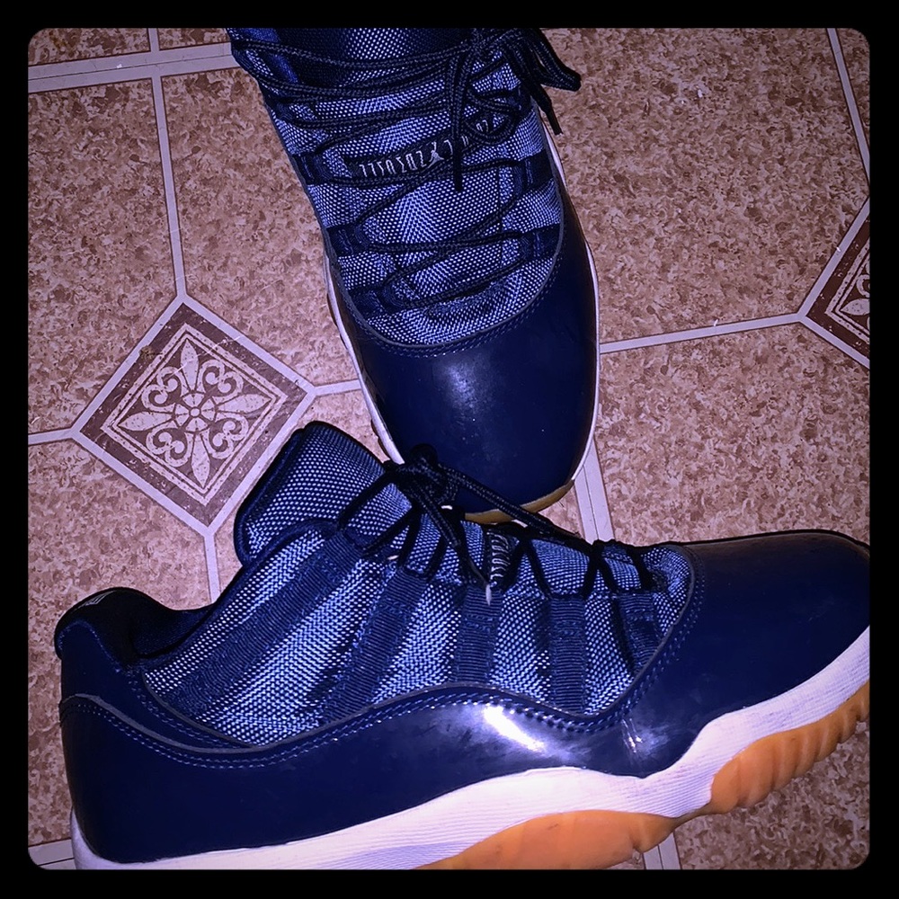 Jordan 11s